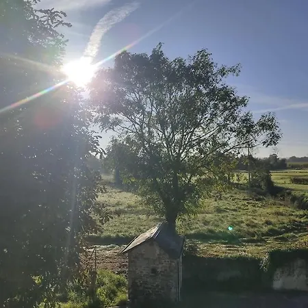 L'institution בית נופש Pont-Hebert