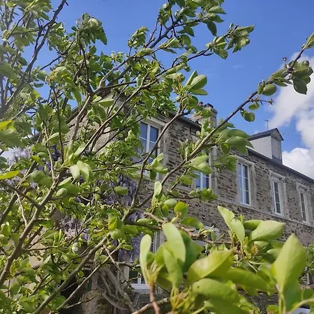 בית נופש L'institution Pont-Hebert