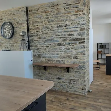 L'institution * Pont-Hebert