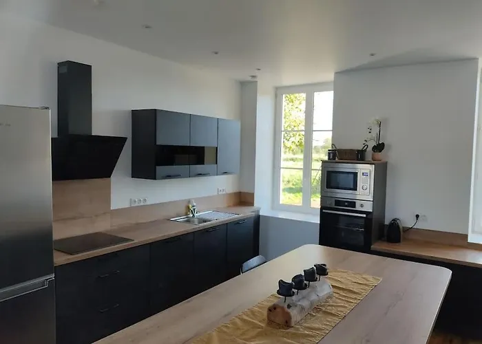 L'institution * Pont-Hebert