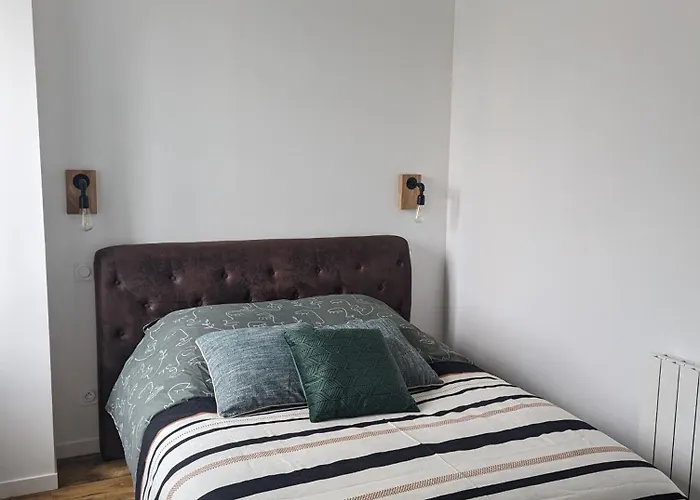 L'institution * Pont-Hebert